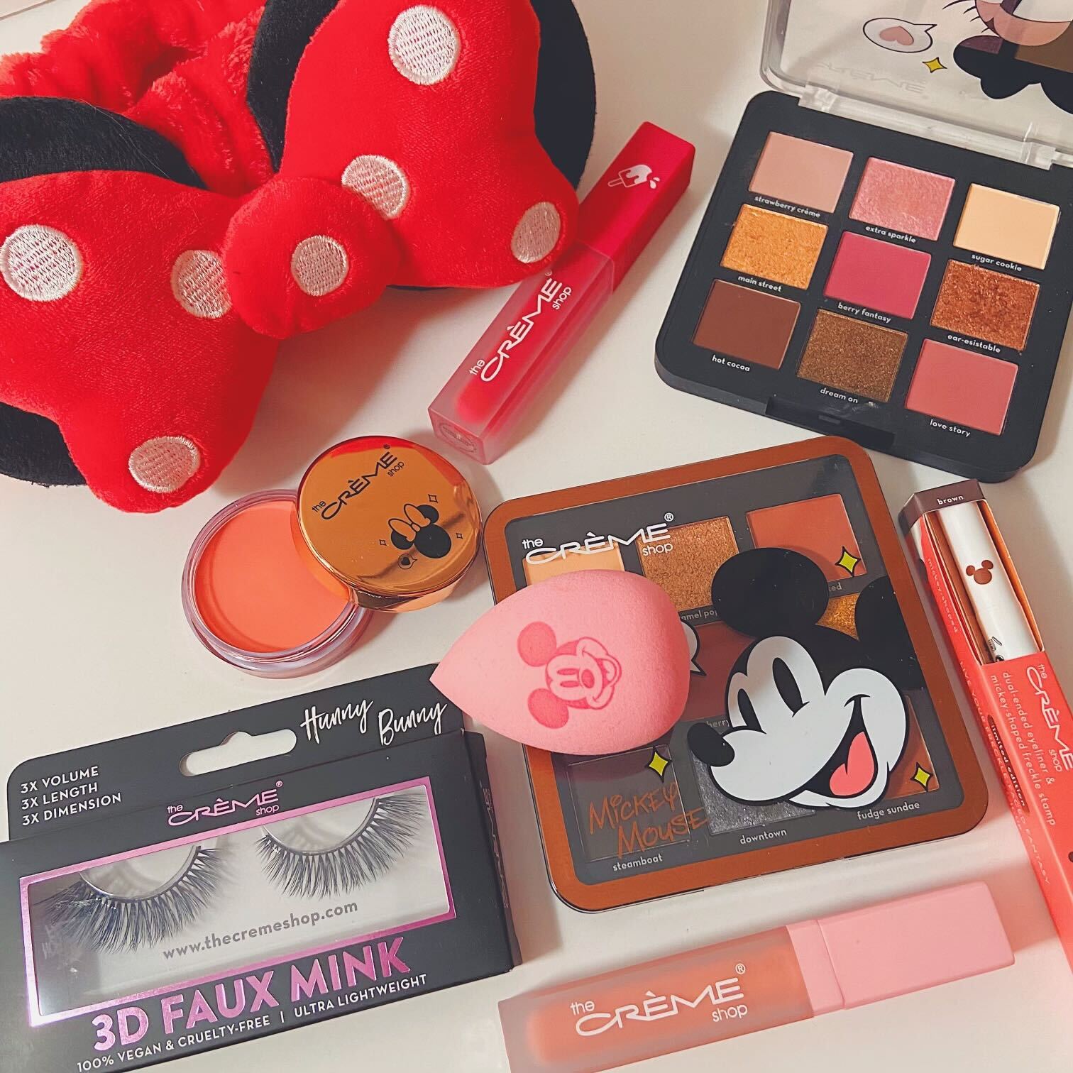 The Crème Shop | Disney: Blending Sponge (Mickey Mouse) Blending Sponge The Crème Shop x Disney 